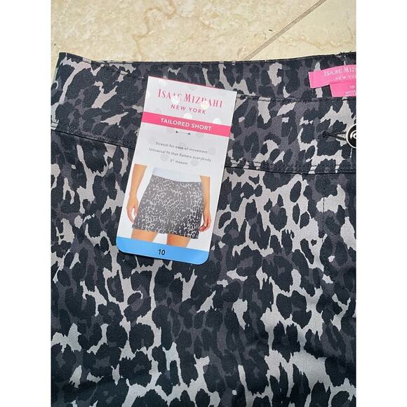 Isaac Mizrahi Tailored Trouser Short Women's 10 White Leopard Print 5" Stretch - Picture 3 of 4